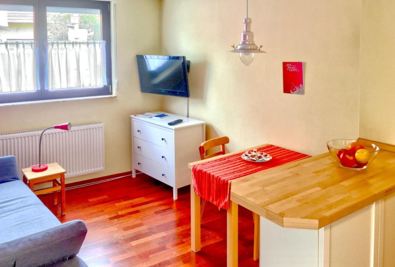 Ferienwohnung Maeder Schaafheim Dış mekan fotoğraf